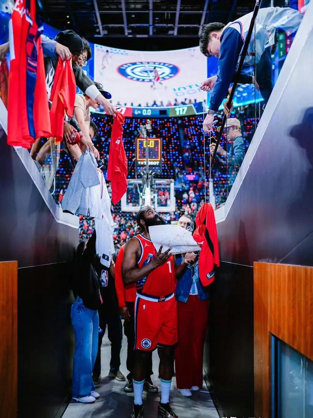 首场电视交锋后特朗普阵营宣布胜出-开云APP