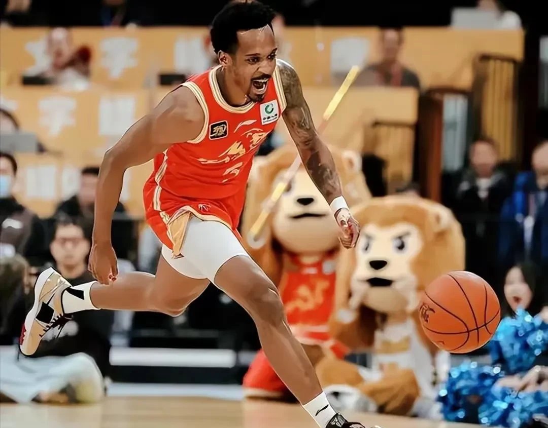 包含国王杯今晚再迎强敌，广厦男篮复出首秀，主帅态度：信心回归，球队文化再被提及的词条-开元娱乐